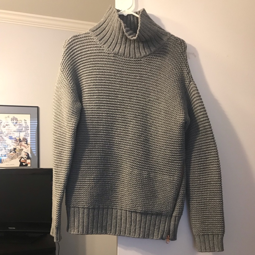 Lulu lemon cozy turtleneck